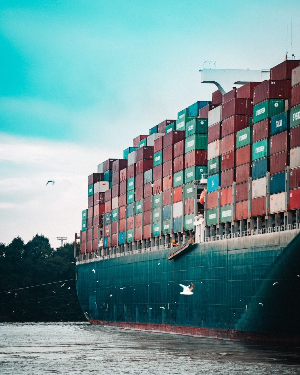 | Containerization Of Shipping Containers: Definition, Types, And Process